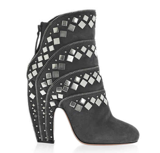 Celebrity Shoe Style - Rosie Huntington-Whiteley in Azzedine Alaia ...