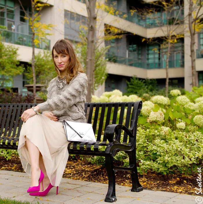 Wearing Pink Shoes: How to Wear Pink Pumps in the Fall