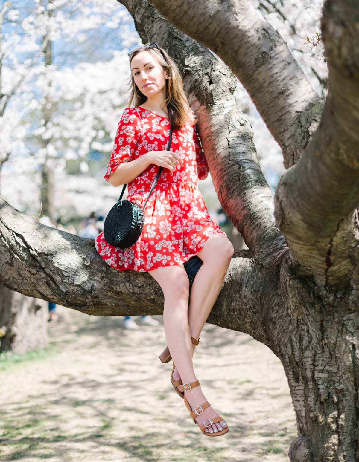 It Seems All the Cool Girls Wear Sneakers With Dresses. Is It a Style Do or  Don't? | Glamour