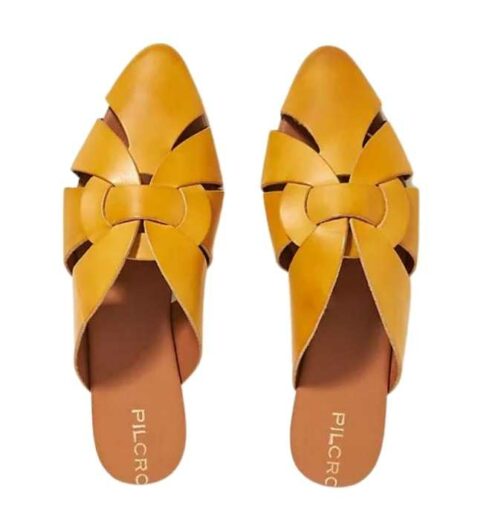 12 Best Closed Toe Summer Shoes And Sandals When Youre Not Pedi Ready 2947