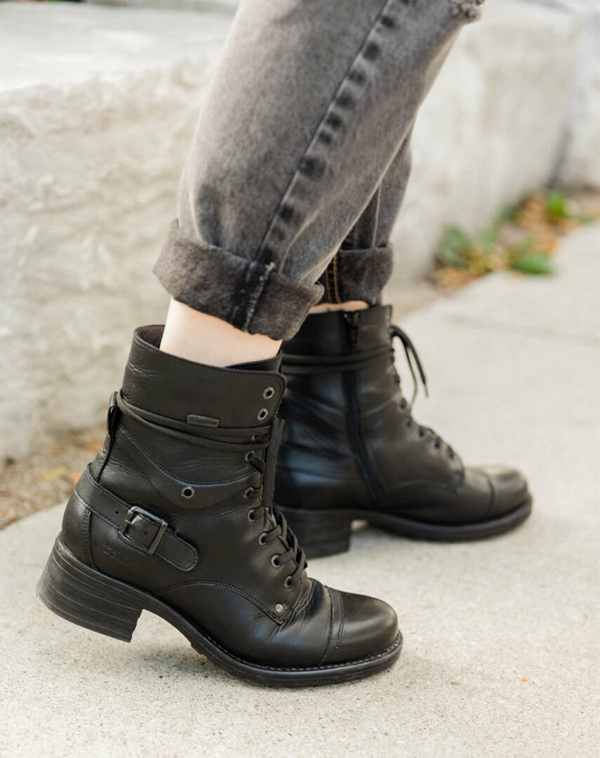 Taos Crave Boots Review - My Fave Combat Boots!