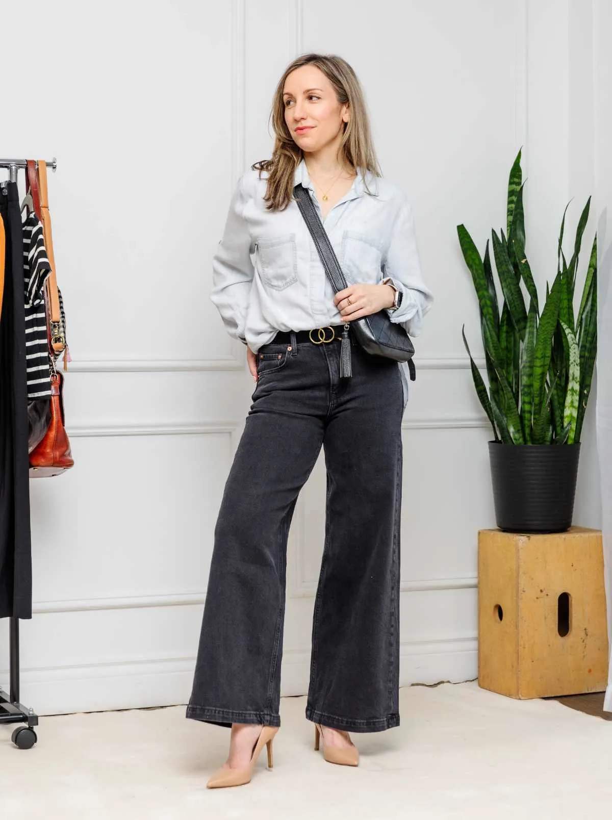 What Shoes to Wear with Wide Leg Jeans for Fall/Winter Outfits